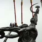 worker_and_kolkhoz_woman_59