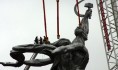 worker_and_kolkhoz_woman_591